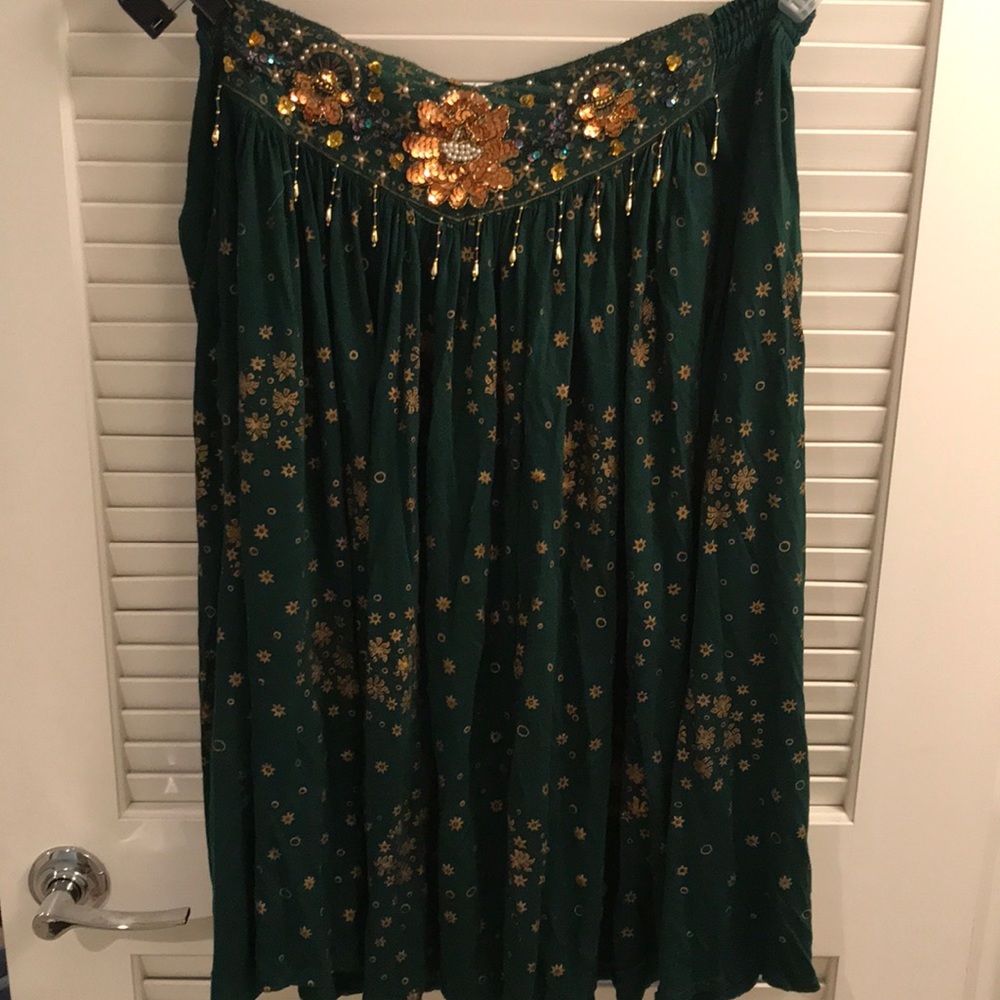 Green Rayon stretchy all size skirt